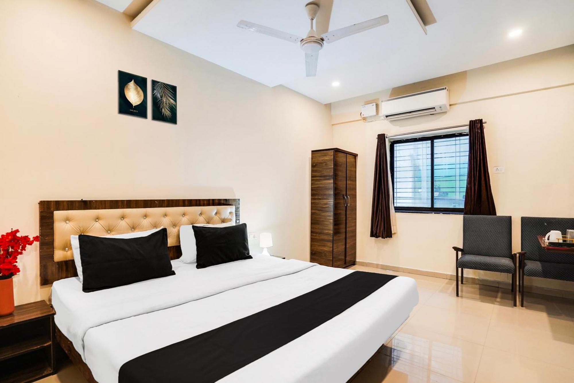 Hotel OYO Flagship 39712 Orient Royale Nagpur Rāipur Esterno foto