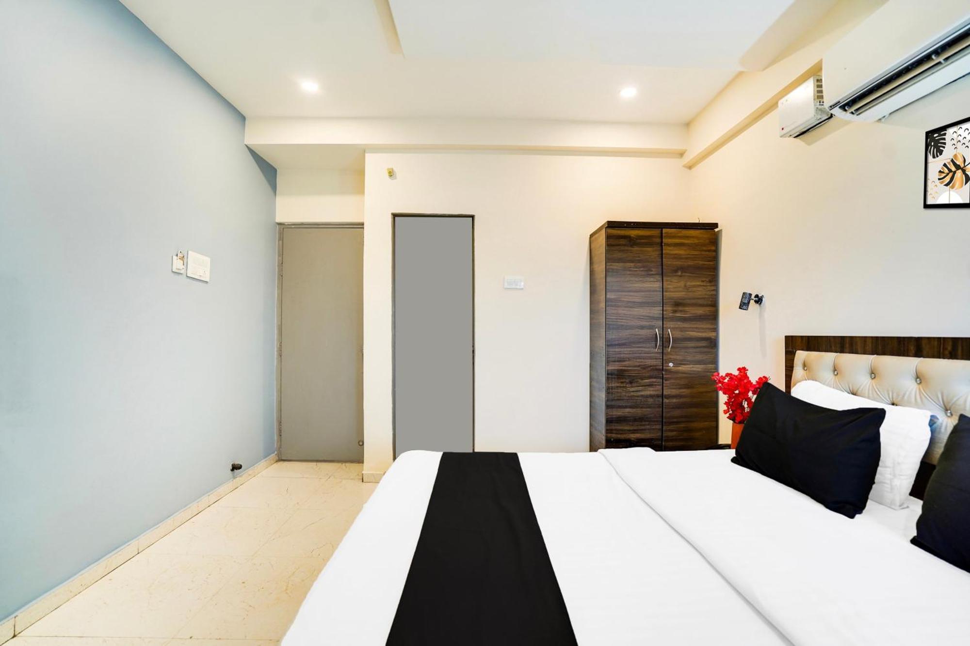 Hotel OYO Flagship 39712 Orient Royale Nagpur Rāipur Esterno foto